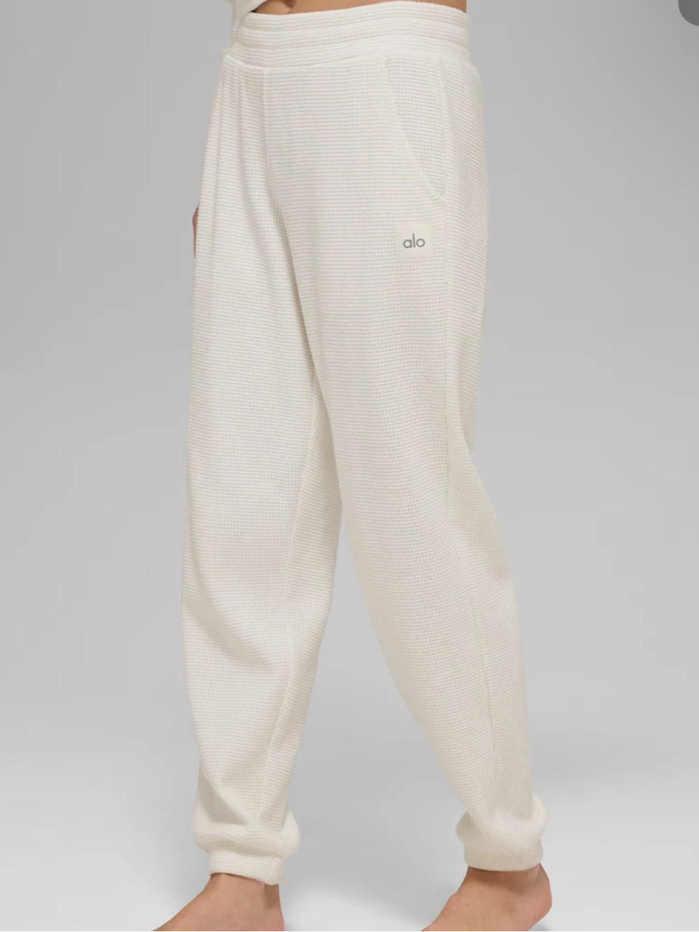 ALO Yoga Cream Waffle Ribbed Joggers